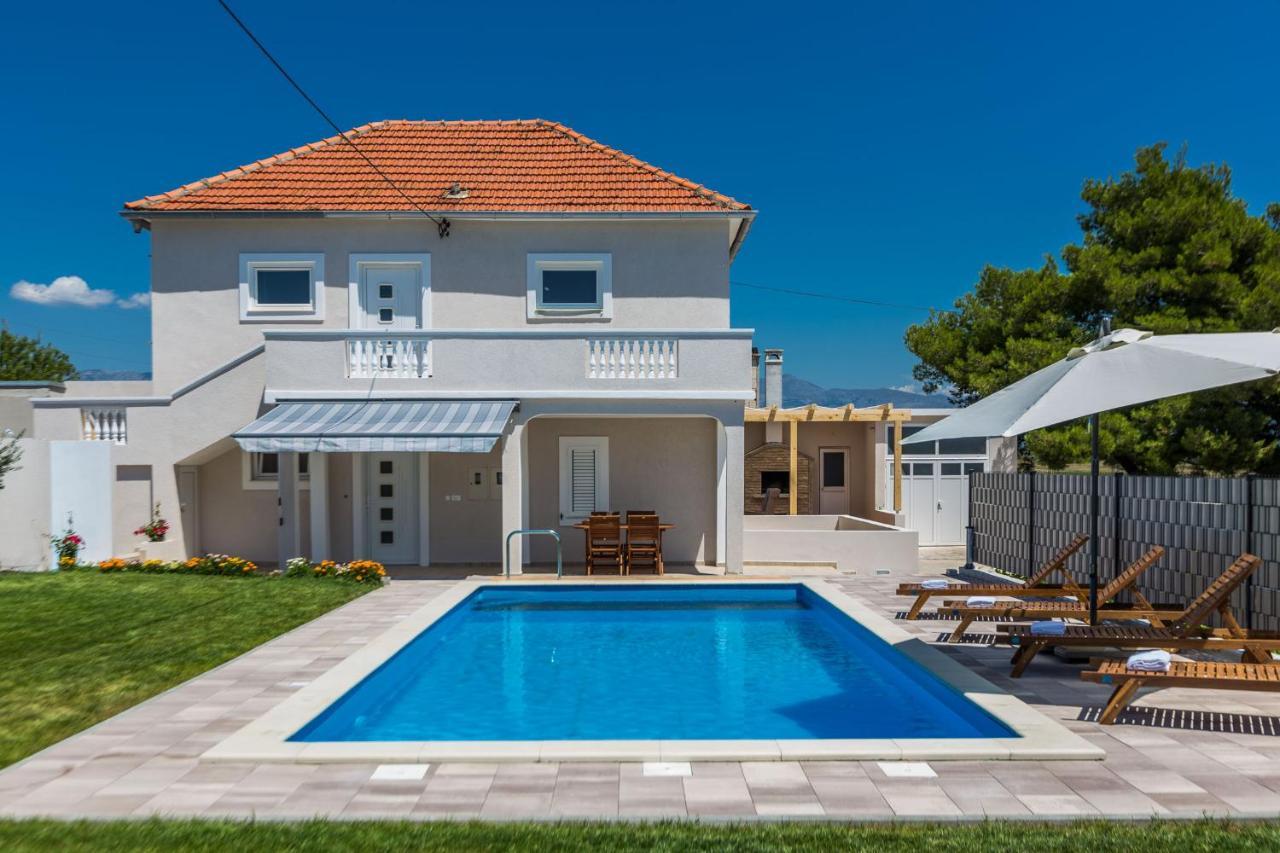 Kristina Holiday Home With Private Swimmingpool Visocane Экстерьер фото