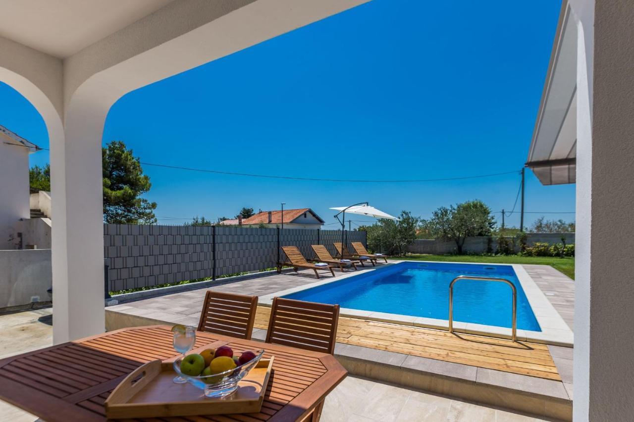 Kristina Holiday Home With Private Swimmingpool Visocane Экстерьер фото