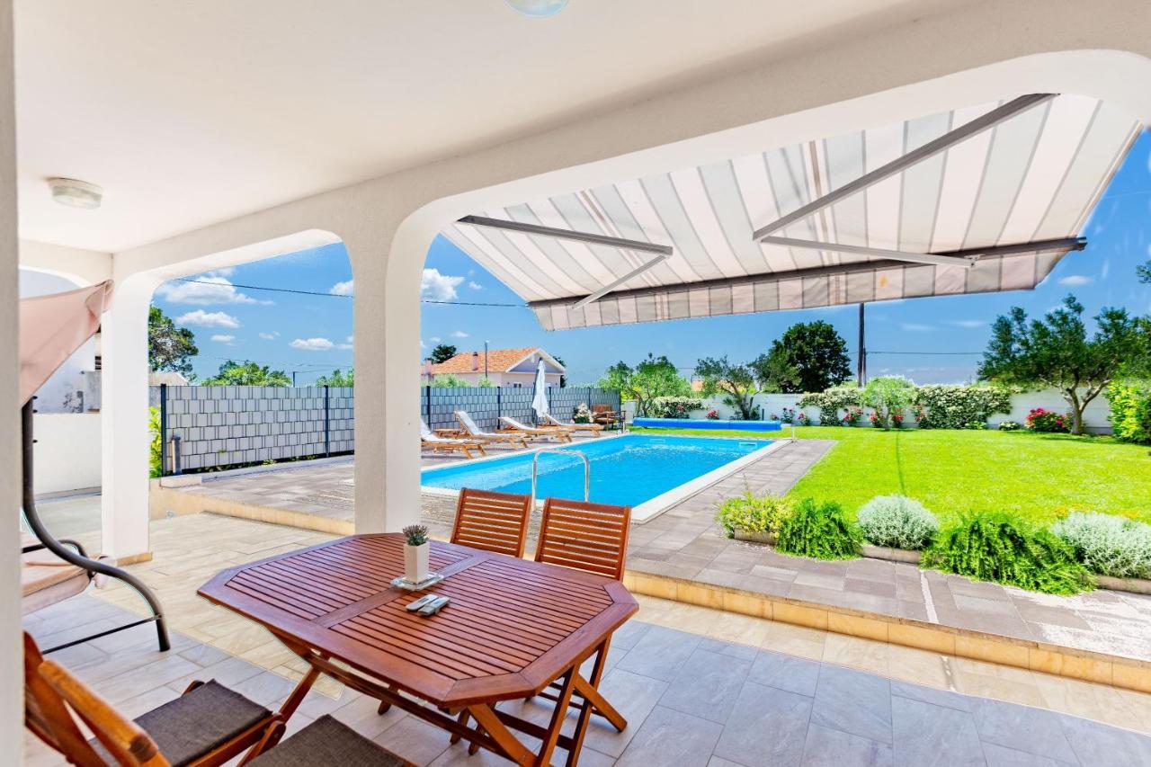 Kristina Holiday Home With Private Swimmingpool Visocane Экстерьер фото